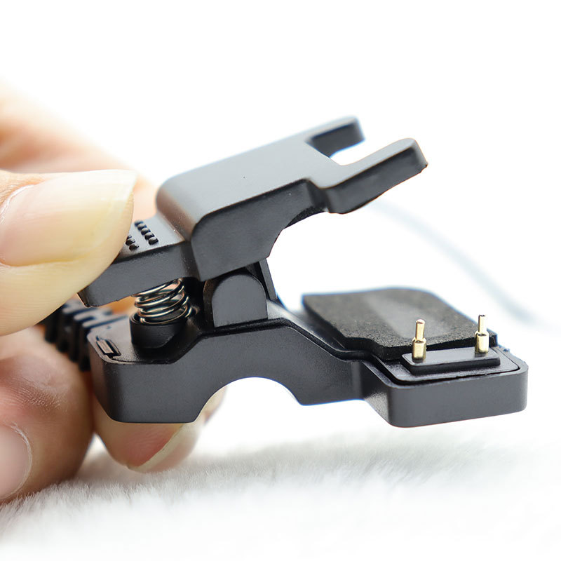 Cargador de Clip Universal de  - Watch X7 reseña y precio